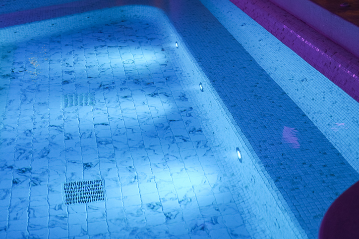 pool lighting